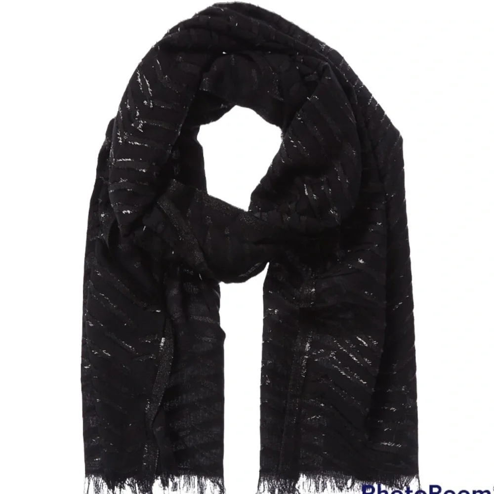 BADGLEY MISCHKA Black Wool-blend Metallic Scarf Wrap